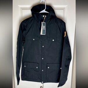 Men’s FjallRaven Greenland Jacket Size Medium In Black